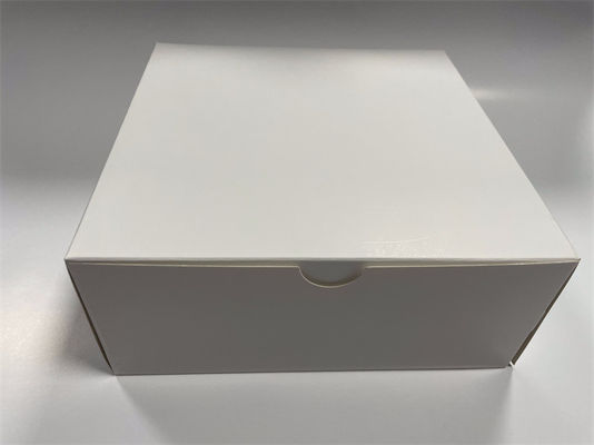 Geïnspireerde witte verpakkingsdoos CMYK-printwitte kartonnen cadeaubon